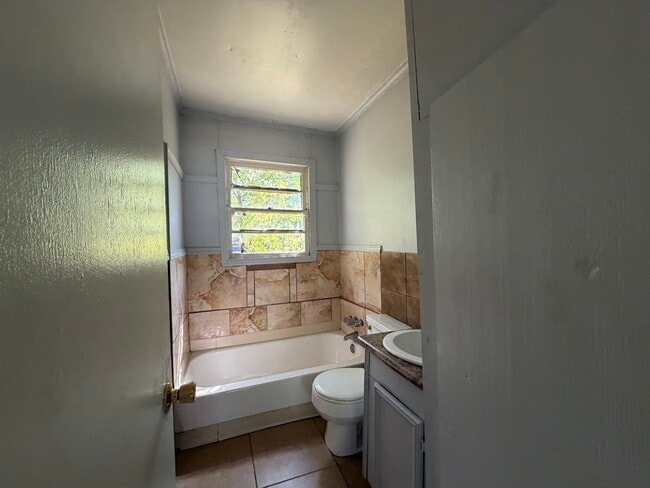 Photo - 809 S 16th St