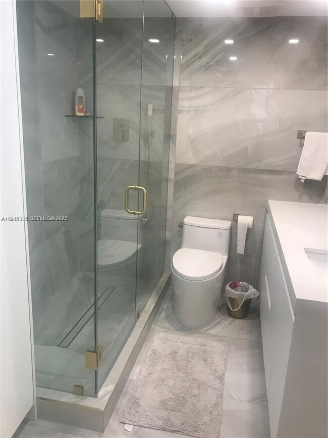 Photo - 10185 Collins Ave Unit 516