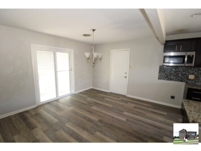 Photo - 802 S 15th St