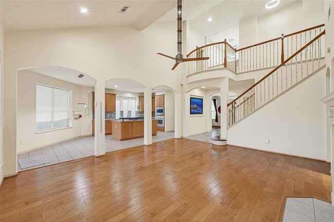 Photo - 13911 Blue Vista Dr