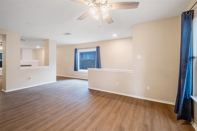 Photo - 2507 Byfield Dr