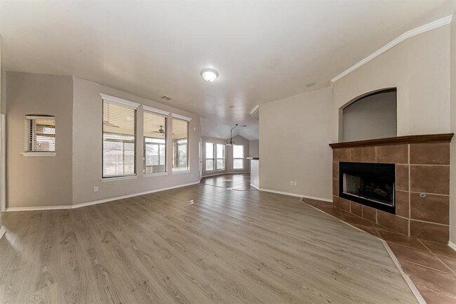 Photo - 16621 La Paloma Lane