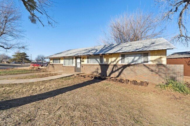 Photo - 3 bed, 1 bath home in Midwest city,Ok