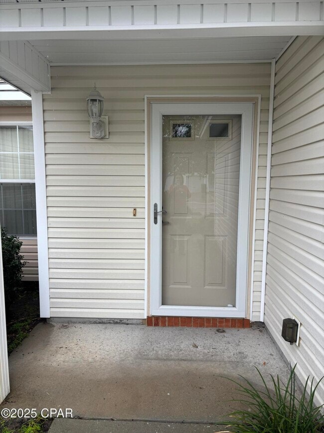 Photo - 3022 Meadow St