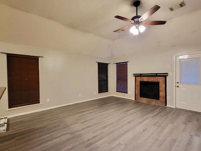 Building Photo - 10611 Sunswept Fields Ln Rental
