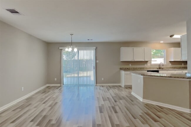 Photo - 18502 Fair Grange Ln