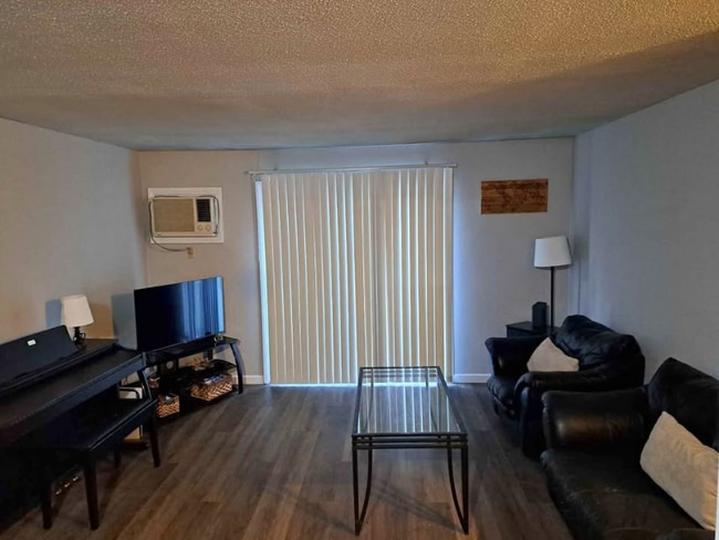 Building Photo - 189N Capitol Hill Dr Rental