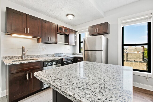 Photo - 4520 N Clarendon Ave Unit 507