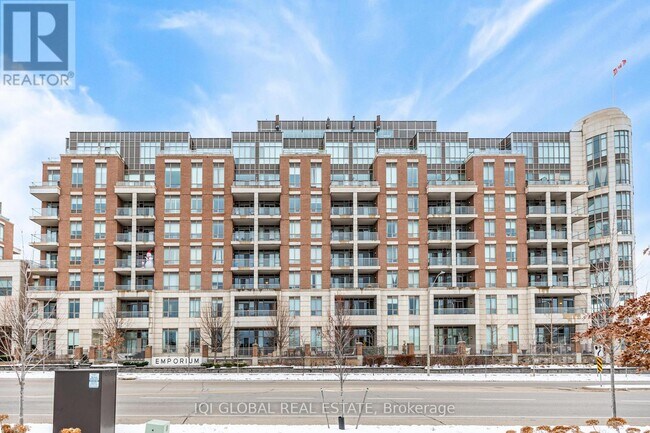 Photo - 2480 Prince Michael Drive Unité 221