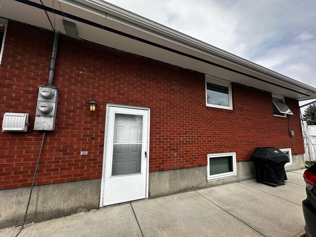 Photo - 116.5 N 11th Ave Unit SCH116.5