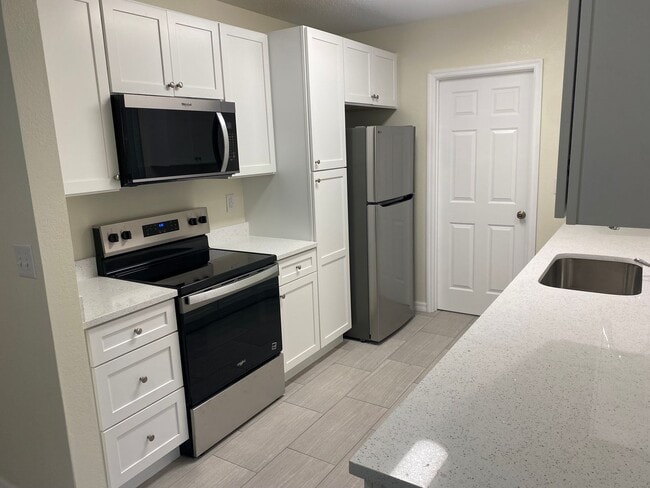 Photo - Clean two bedroom two bath with Office and porch