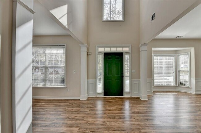 Photo - 100 Hawnley Trace