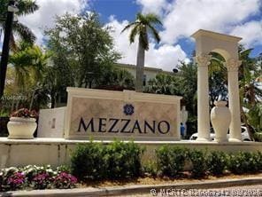Building Photo - 9825 Baywinds Blvd Unit 1105