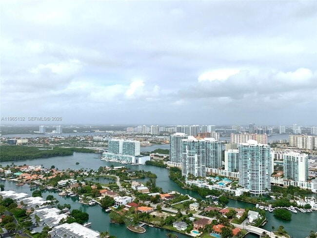 Building Photo - 16001 Collins Ave Unit 3805