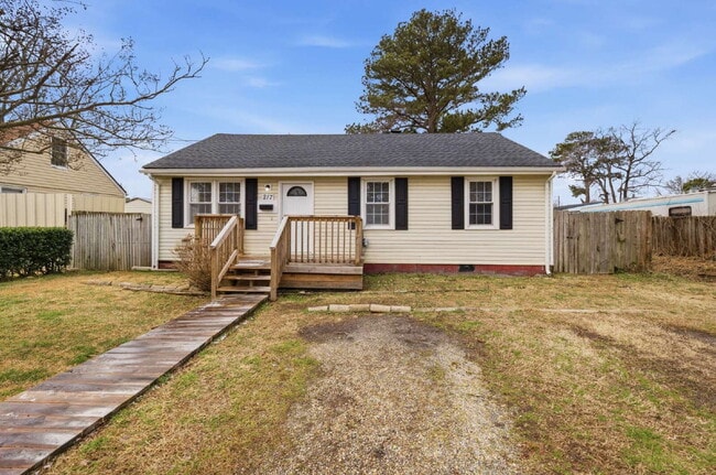 Photo - 3 BED 1 BATH SINGLE FAMILY FOR RENT IN OCEANA GARDENS - VIRGINIA BEACH