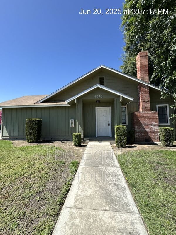 Photo - 4430 W Cypress Ave House