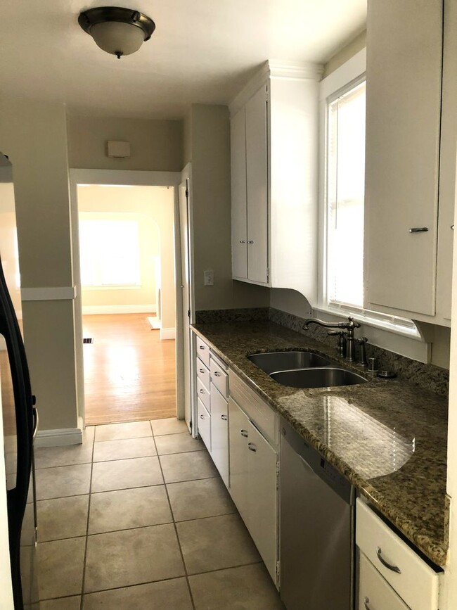 Photo - F03230 Unit 3230