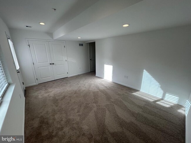 Photo - 8177 Lenker Dr