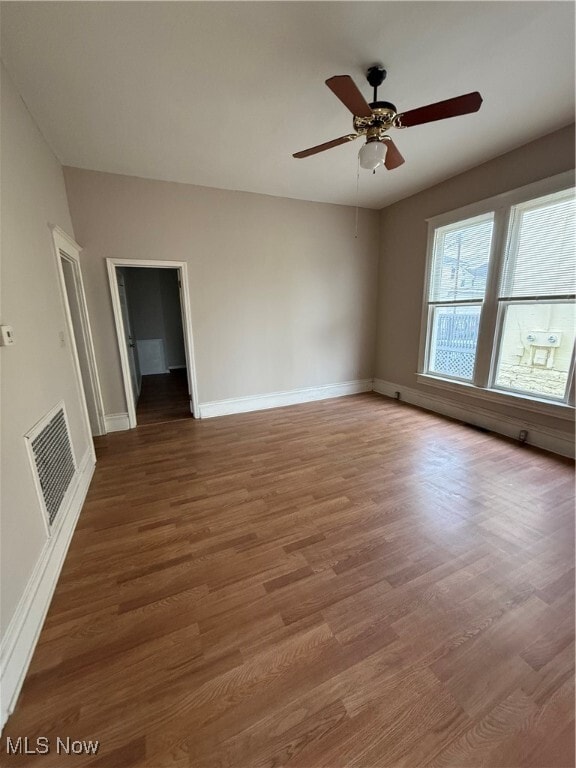 Photo - 1337 Maple Ave