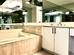 Photo - East Island Boulevard, Aventura, FL 33160 ...