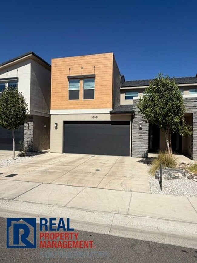 Building Photo - 5659 S Duel Ln