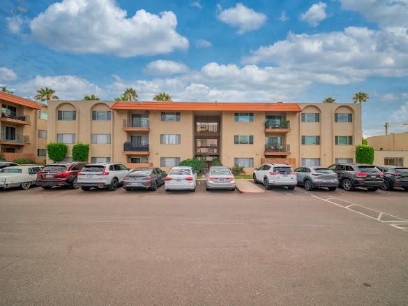 Building Photo - 6765 Alvarado Rd Unit 10