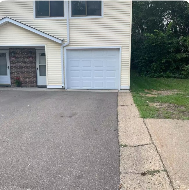 Photo - 1633 City View Dr