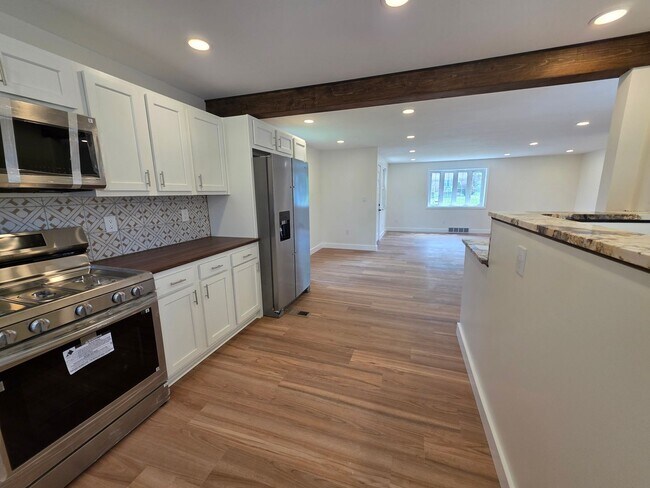 Photo - Fully Updated 3-bedroom, 2-bathroom house for rent in North Allegheny School District!