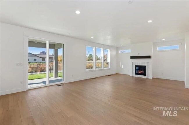 Photo - Spacious 4 Bed Home w/ Vaulted Ceilings, Office & Open Layout in Middleton