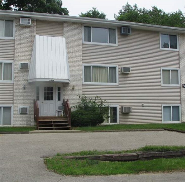 Robinwood Apartments - Robinwood Apartments