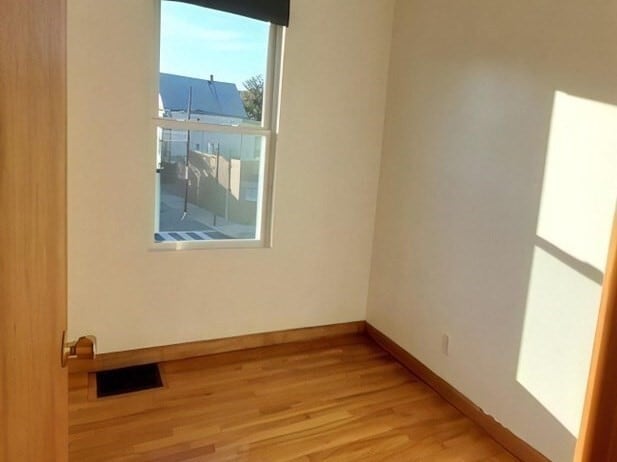 827 Main St Unit 1
