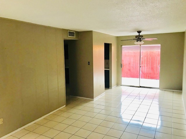 Building Photo - 1501 W Nolana Ave Unit UC