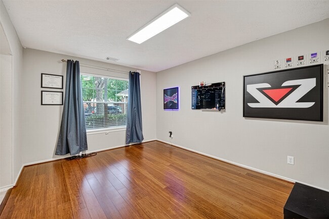 Photo - 12042 Clear Brook Oak St