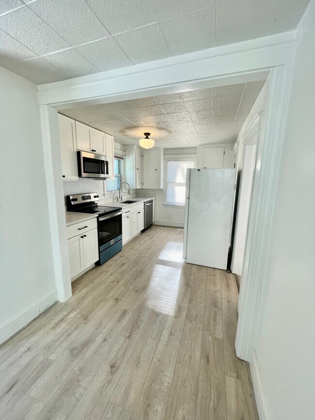 187 Ocean Ave Rental House Rental in Portland, ME