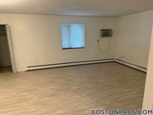 Photo - 80 Gardner St Unidad 12-A