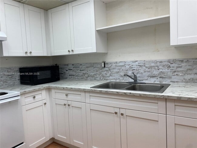 Photo - 10000 NW 80th Ct Condo Unit 2537