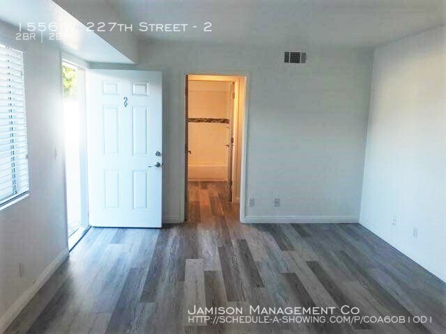 Photo - 1556 W 227th St Unit 2