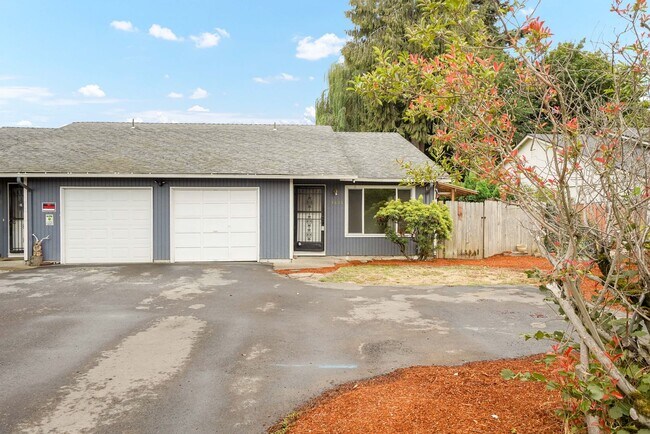 Photo - State Duplex - VPM482830S-6 Unit 4828