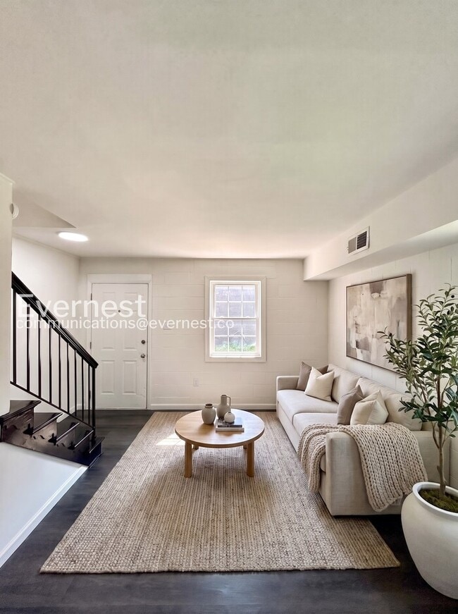 Photo - 503 N 30th St Unit Apartment A
