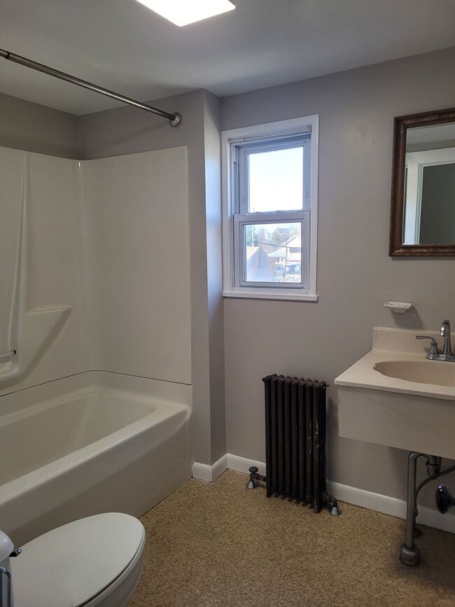 Photo - 212 N Queen St Unit 212 N. Queen St. Apt B