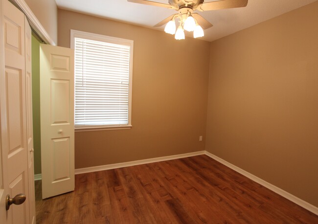 Bedroom 3 - 37410 Picketts Mill Ave Casa