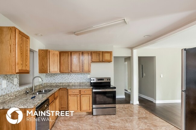 Photo - 1960 W Kimberly Rd SW