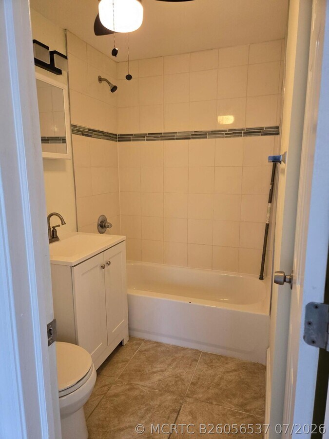 Photo - 2962 SW 17th St Unit B
