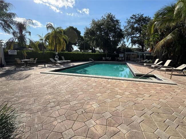 Photo - 2160 SW 16th Ave Unit 416
