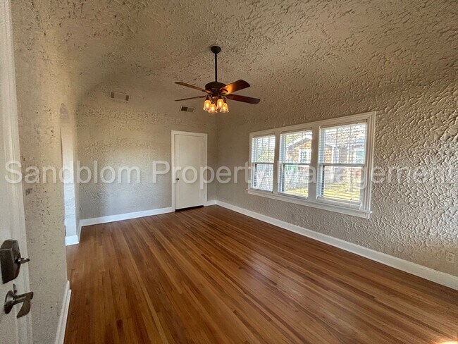 Photo - For Lease | Midtown Tulsa | Available Now!