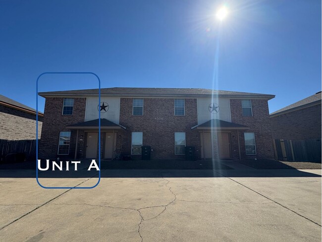 Photo - 4506 Sylvia Dr Unit # A