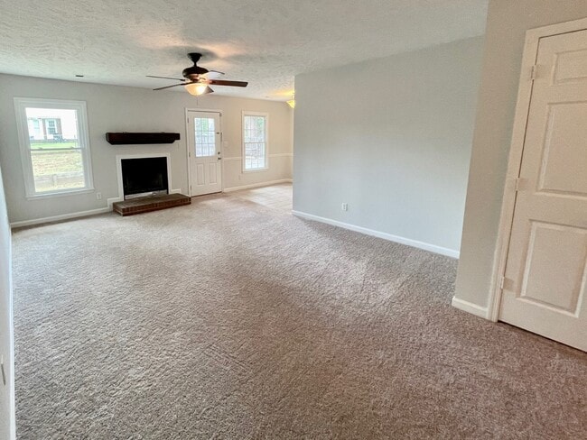 Photo - 573 Prestige Blvd