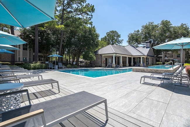 Photo - Town Center Crossing