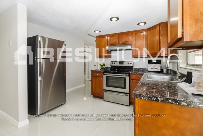 7310 Potomac Dr