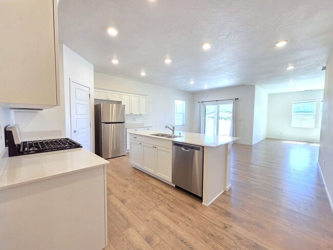 Photo - 5711 W Georgetown Ln